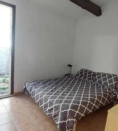 בית נופש Agreable Petite Maison 2 Chambres, De 48m2 Sans Vis-a-vis Et Parking Privatif אגדה