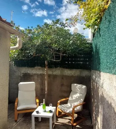 Σπίτι διακοπών Agreable Petite Maison 2 Chambres, De 48m2 Sans Vis-a-vis Et Parking Privatif *