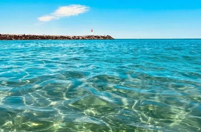 Agreable Petite Maison 2 Chambres, De 48m2 Sans Vis-a-vis Et Parking Privatif Ferienhaus Agde