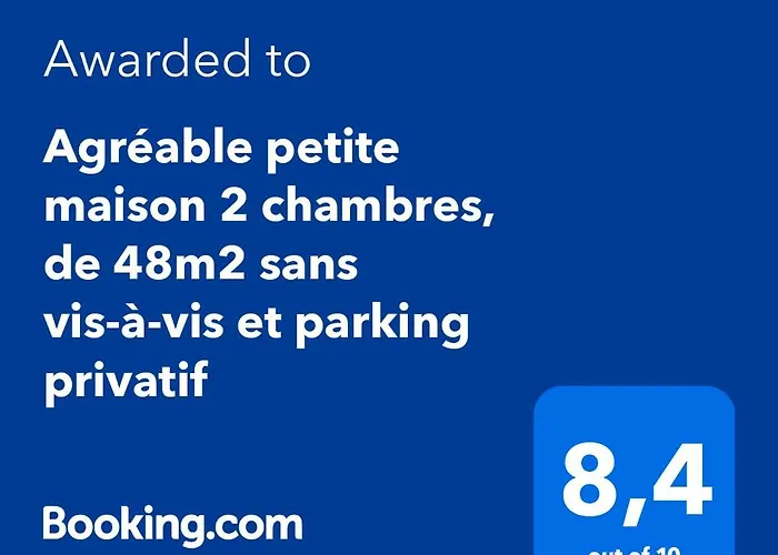 Agreable Petite Maison 2 Chambres, De 48m2 Sans Vis-a-vis Et Parking Privatif * Agde